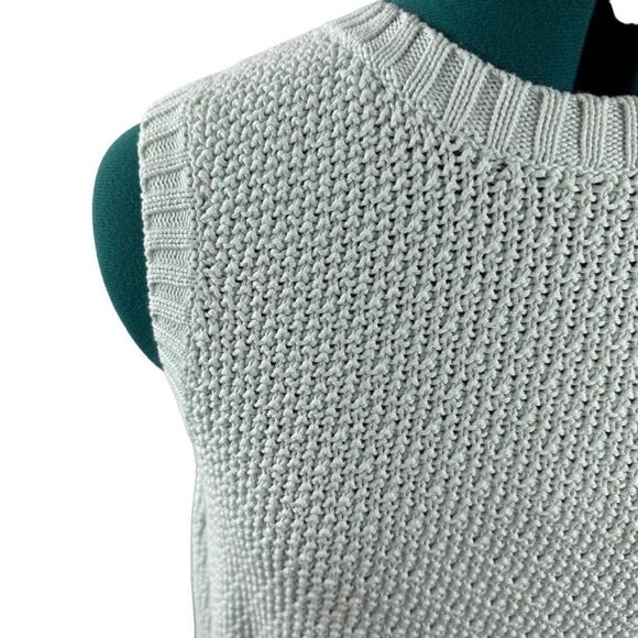 Banana Republic open back vest - Picture 4 of 9